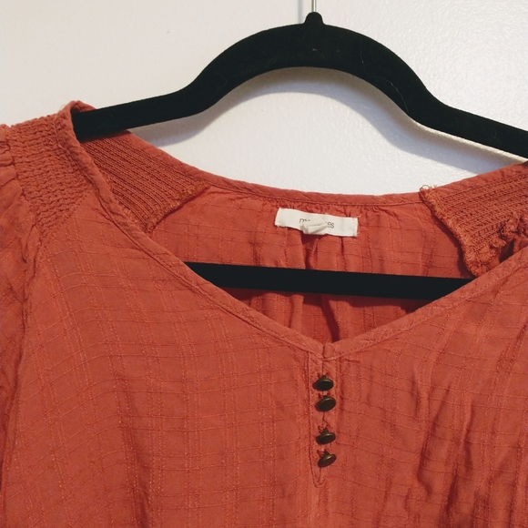 Maurices dusty pink short sleeve shirt size medium - Picture 4 of 4